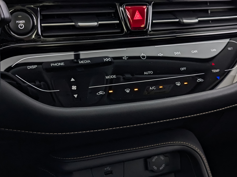 Фото Москвич 3e с пробегом 70 км