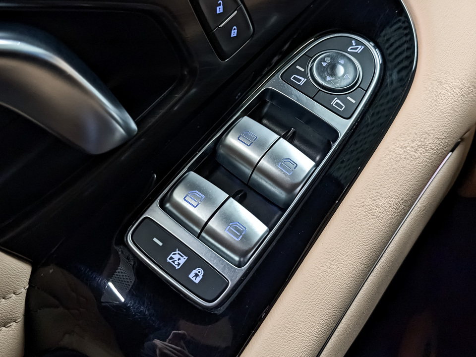 Фото Voyah Free с пробегом 55571 км