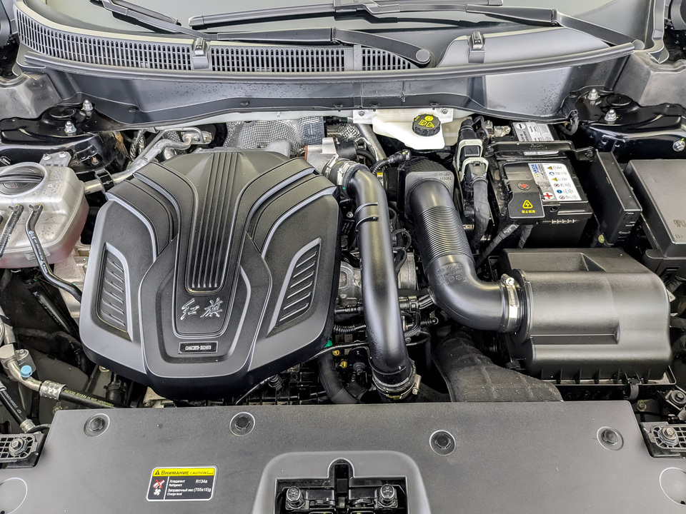 Фото Hongqi HS3 с пробегом 3685 км