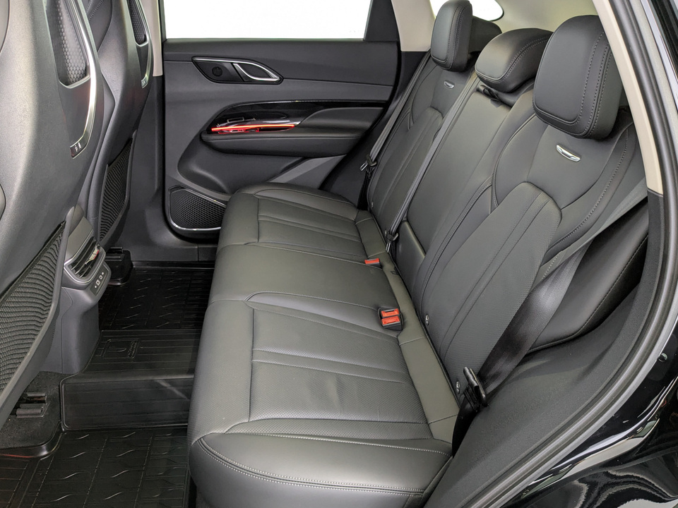 Фото Hongqi HS3 с пробегом 3685 км