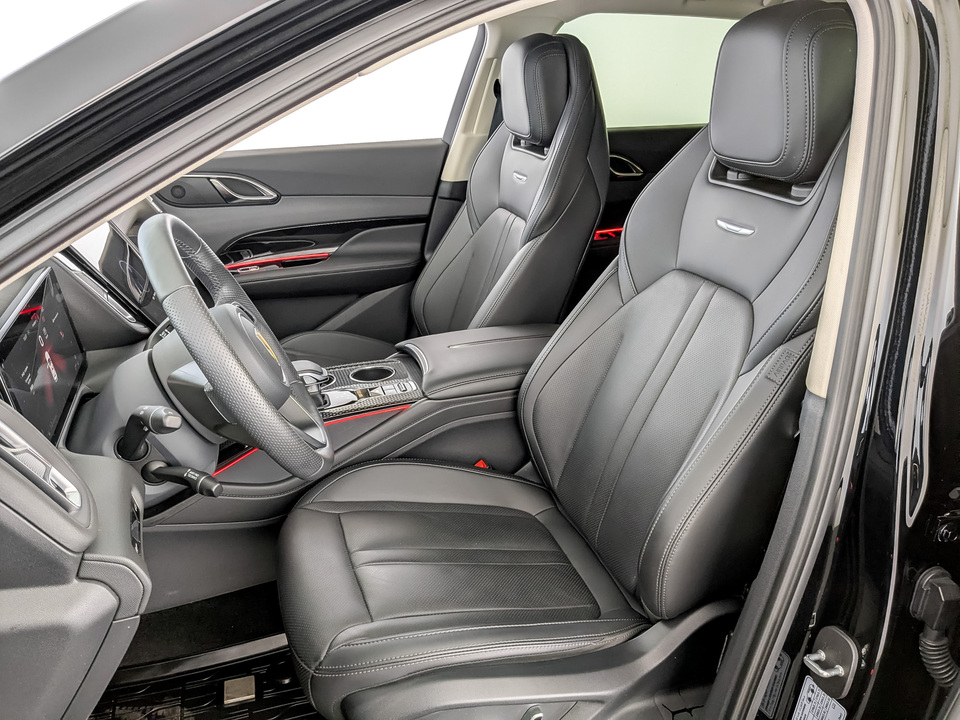 Фото Hongqi HS3 с пробегом 3685 км