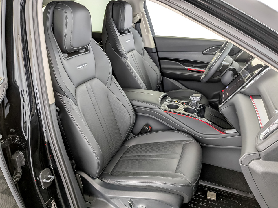 Фото Hongqi HS3 с пробегом 3685 км