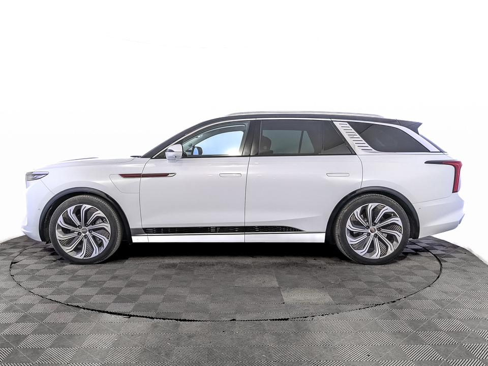 Фото Hongqi E-HS9 с пробегом 20122 км
