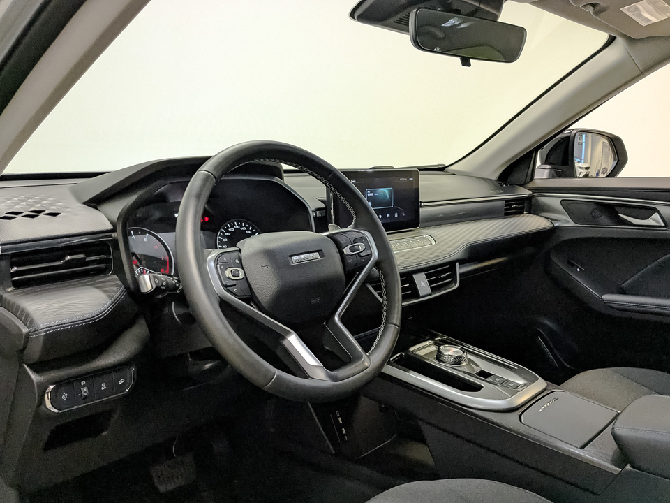 Фото HAVAL Jolion с пробегом 13 929 км