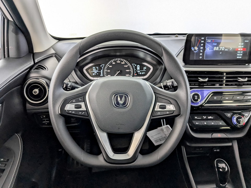 Фото Changan Alsvin II с пробегом 11 808 км