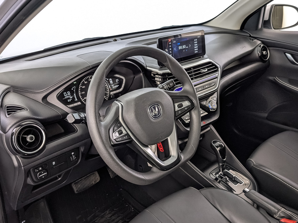 Фото Changan Alsvin II с пробегом 35 986 км