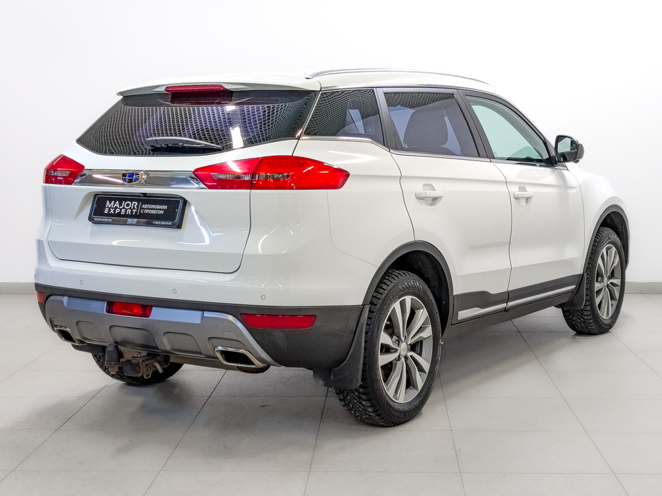 Фото Geely Atlas с пробегом 68 610 км
