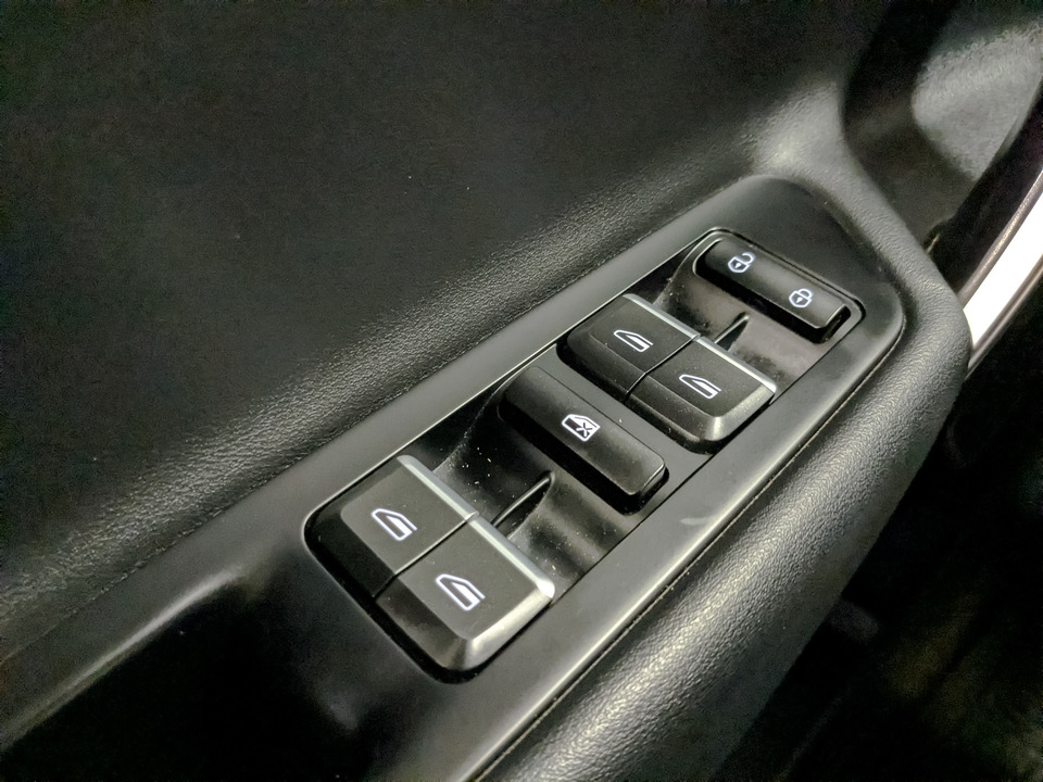 Фото Geely Atlas с пробегом 68 610 км