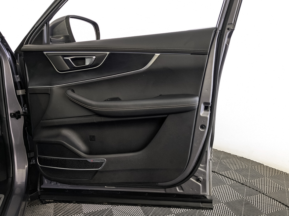 Фото Chery Tiggo 8 с пробегом 81196 км