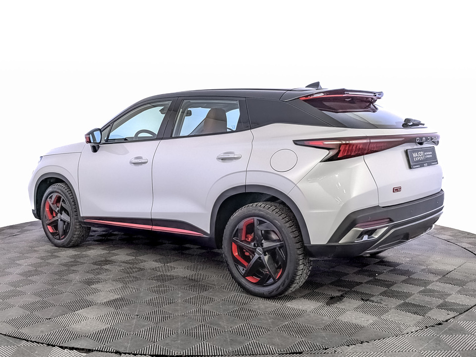 Фото Omoda C5 с пробегом 33846 км