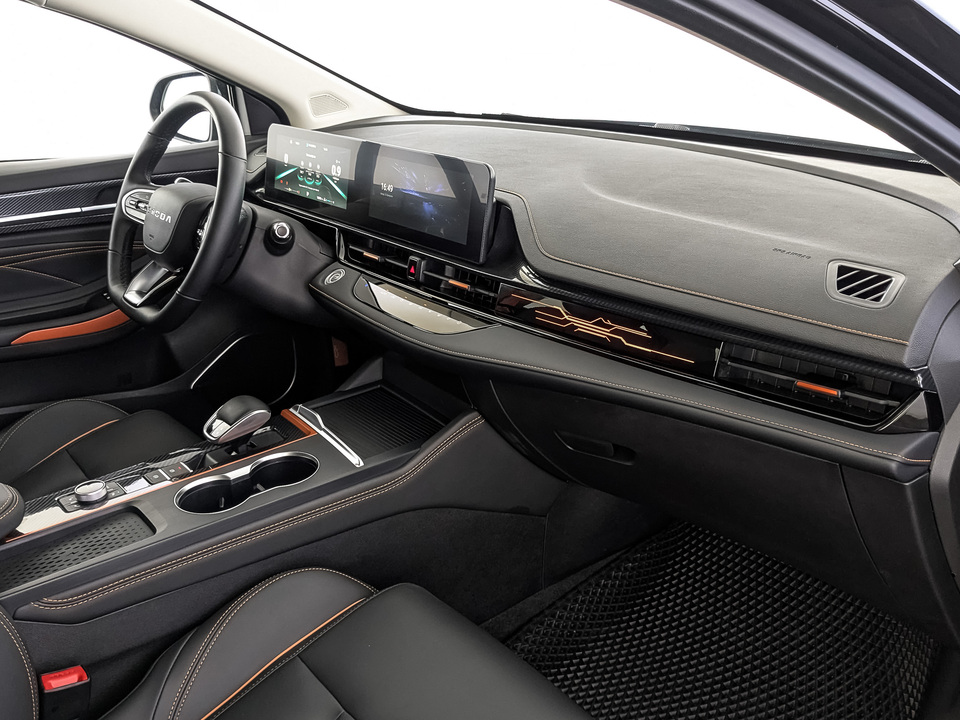 Фото Omoda S5 с пробегом 10820 км