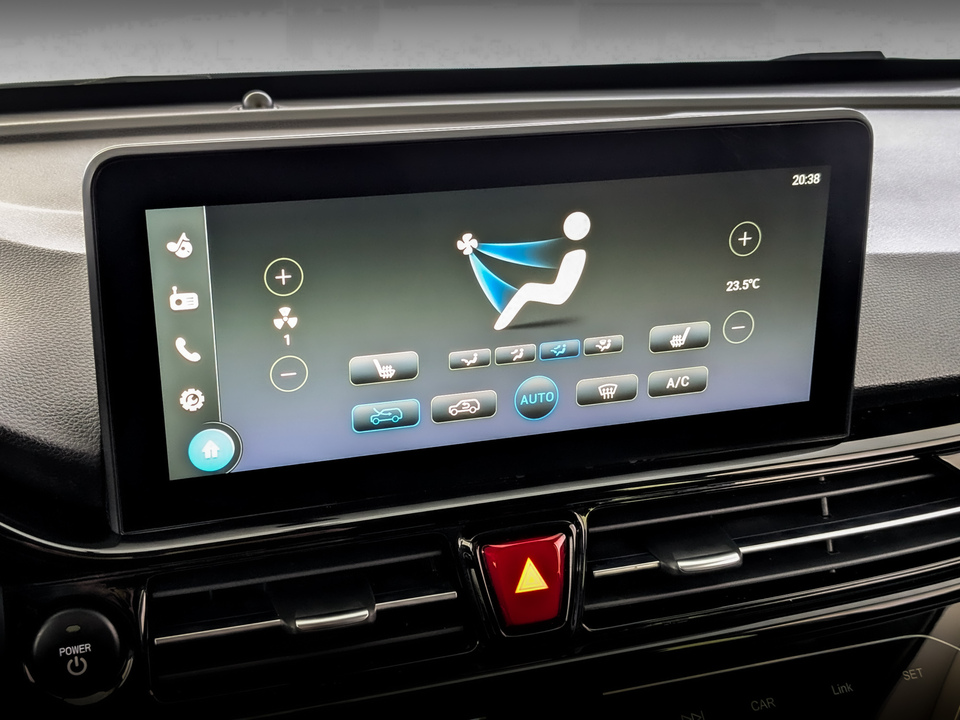 Фото Москвич 3e с пробегом 27 208 км