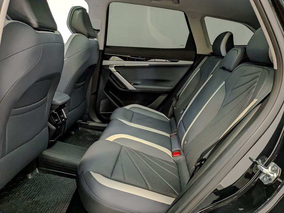 Фото Geely Atlas II с пробегом 2 508 км