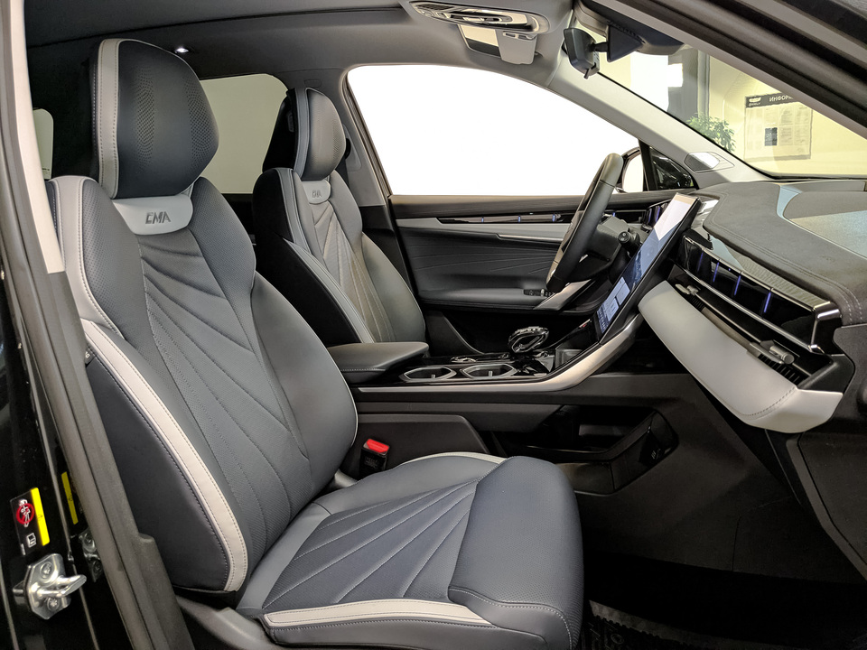 Фото Geely Atlas II с пробегом 2 508 км