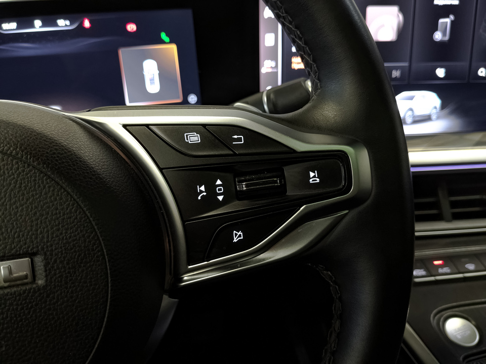 Фото HAVAL F7 с пробегом 25 530 км