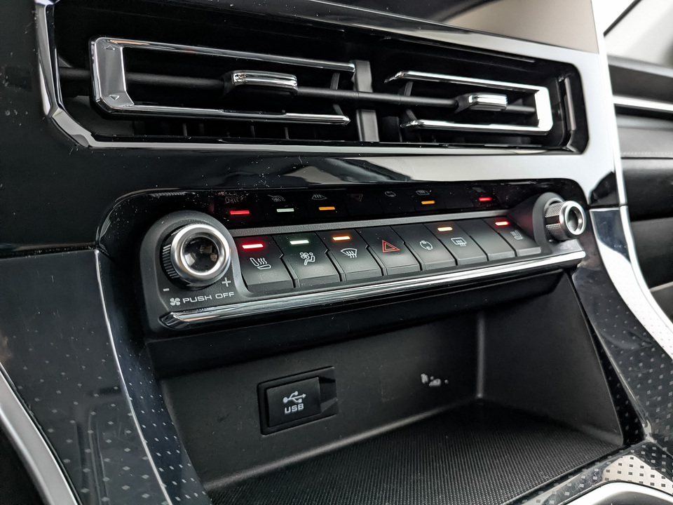 Фото HAVAL M6 с пробегом 84 344 км